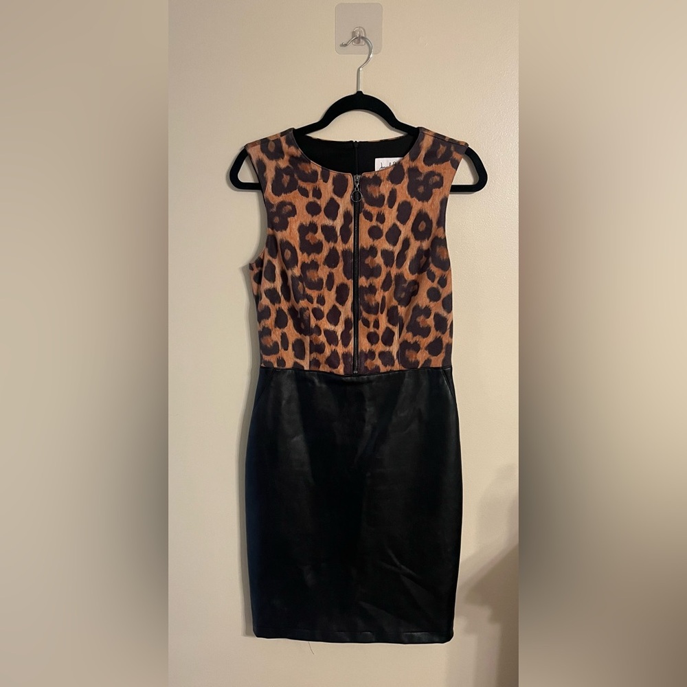 Joseph Ribkoff Leopard and Faux Leather Zipper Detail Dress Women’s Size 8